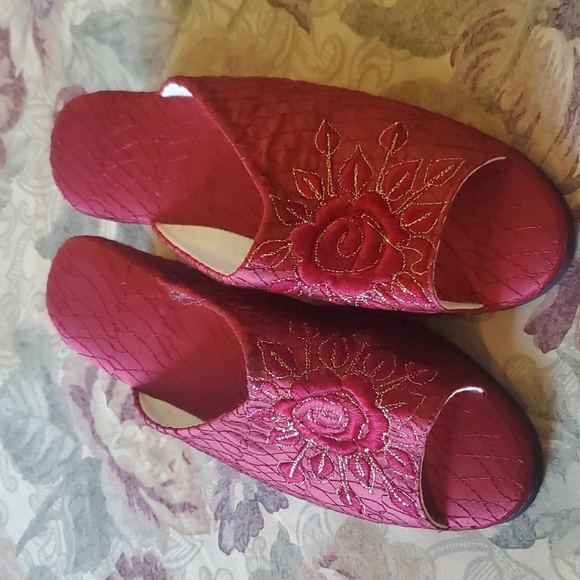 moroccan Shoes - Brand new slippers for woman dressy